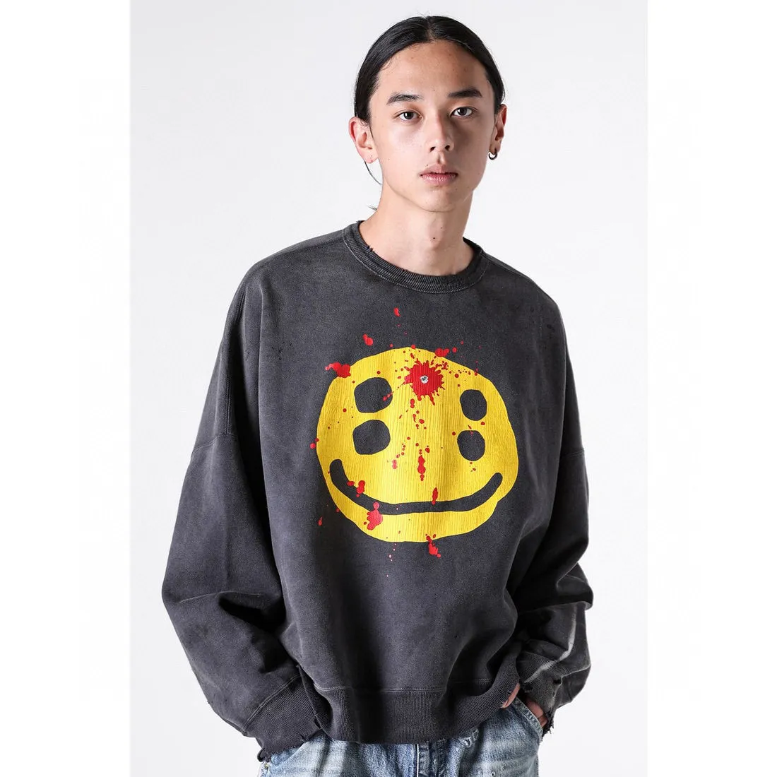 SAINT Mxxxxxx x CACTUS PLANT FLEA MARKET SMILE SWEATER SHIRT CPFM co-branded sweatshirt with smiley face, washed black S-XL, ready-to-wear Assute dyeing, heavy fermentation washing, multi-position spray fading, ultra-complex manual polishing/destruction treatment/special shearing treatment, special striped cuffs/multi-position shearing/pure handmade graffiti and dirty The only correct co-branded main wheat label/wash water label/little angel anti-counterfeiting label in the entire network